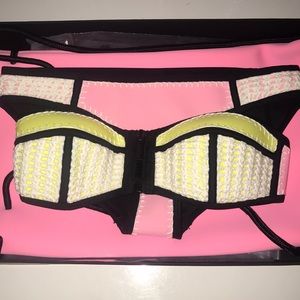 PATTI- DAISY DAYS Triangl Swimsuit Set